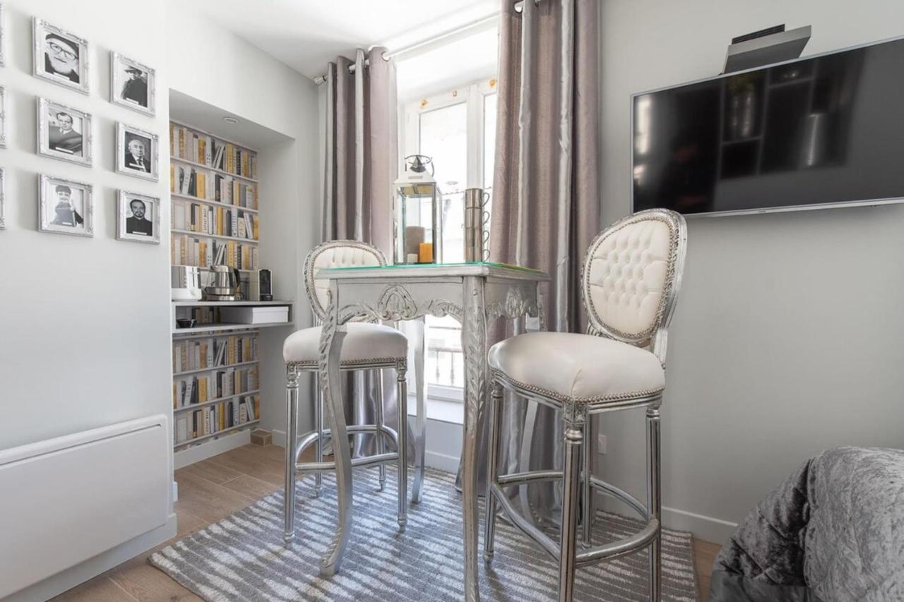 Le Petit Prince- Studio Cosy 2 Pers -Metro Valmy ลียง ภายนอก รูปภาพ