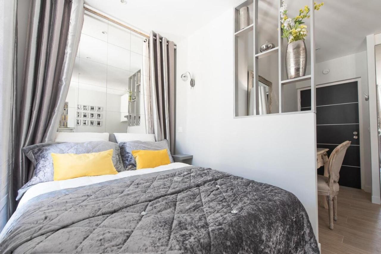 Le Petit Prince- Studio Cosy 2 Pers -Metro Valmy ลียง ภายนอก รูปภาพ