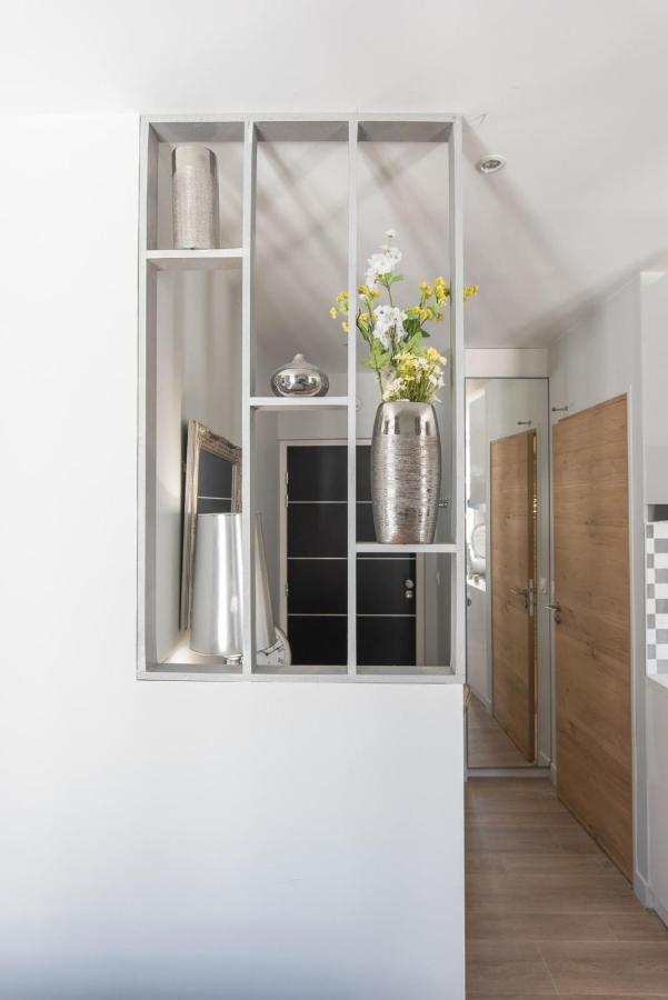 Le Petit Prince- Studio Cosy 2 Pers -Metro Valmy ลียง ภายนอก รูปภาพ